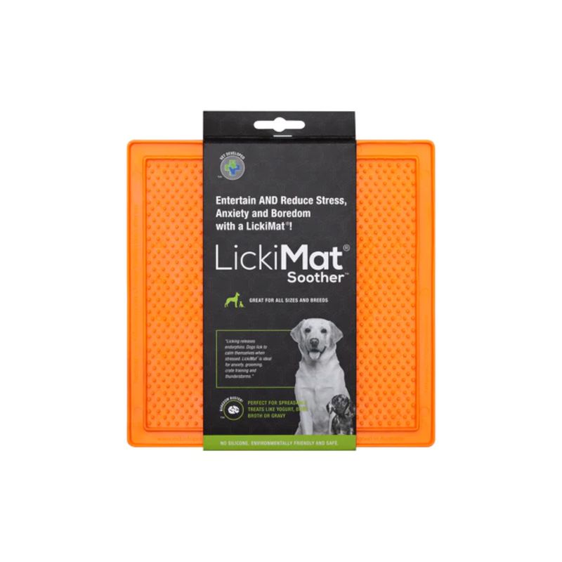 LickiMat-Soother---Naranja-gimp-1